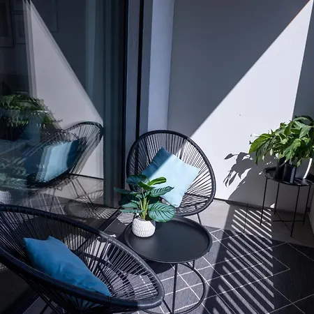 아파트 Leon - Exclusive, Balcony & Garage Parking 브라티슬라바