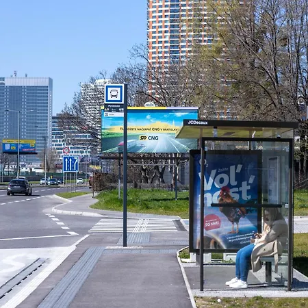 Appartement Leon - Free Garage Parking Bratislava